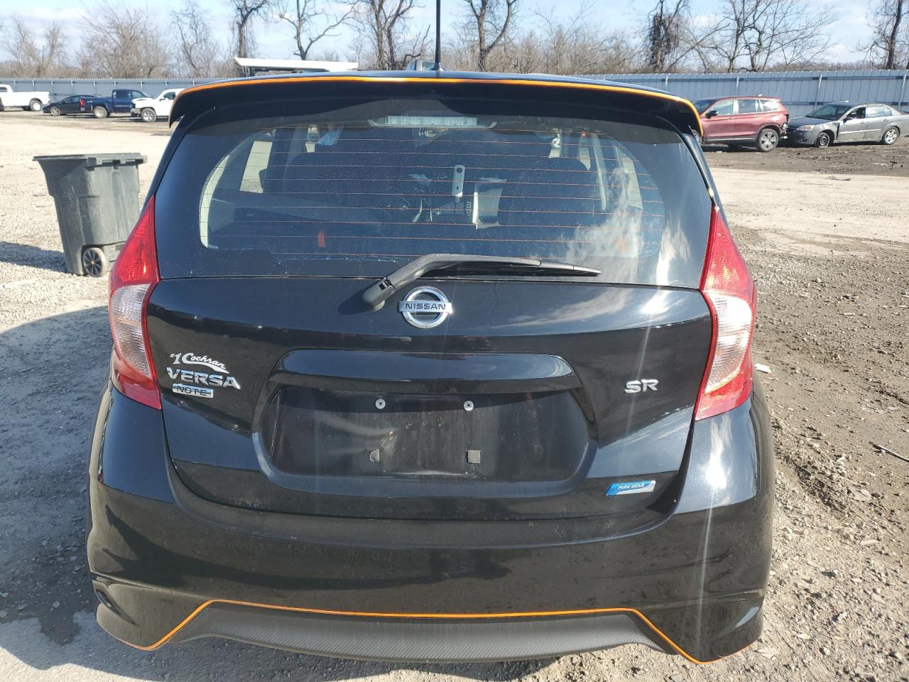 Photo 5 VIN: 3N1CE2CP7GL393790 - NISSAN VERSA 