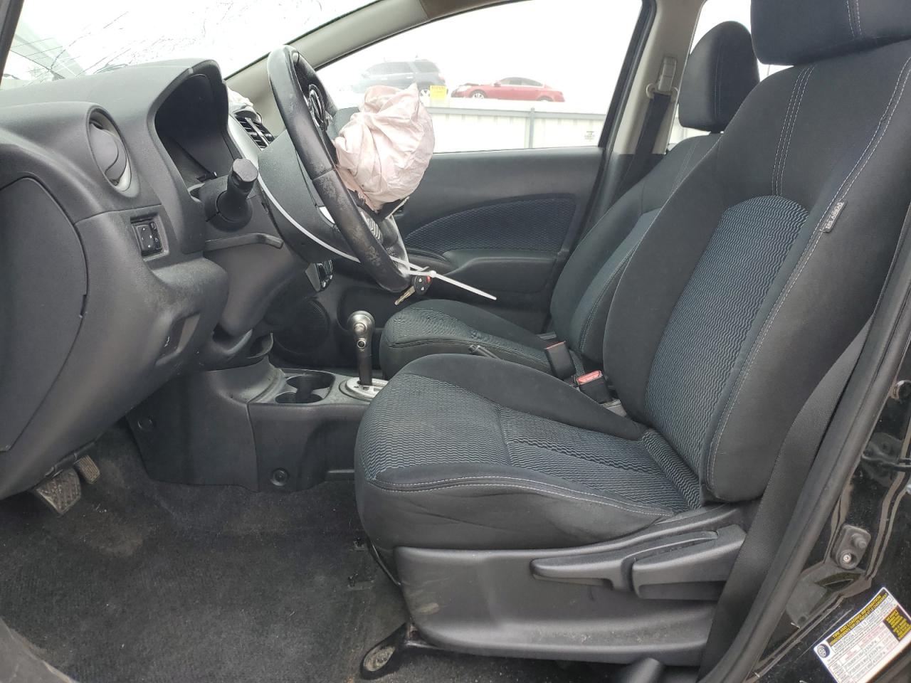 Photo 6 VIN: 3N1CE2CP7GL396043 - NISSAN VERSA 