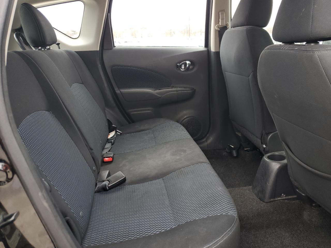 Photo 9 VIN: 3N1CE2CP7GL396043 - NISSAN VERSA 