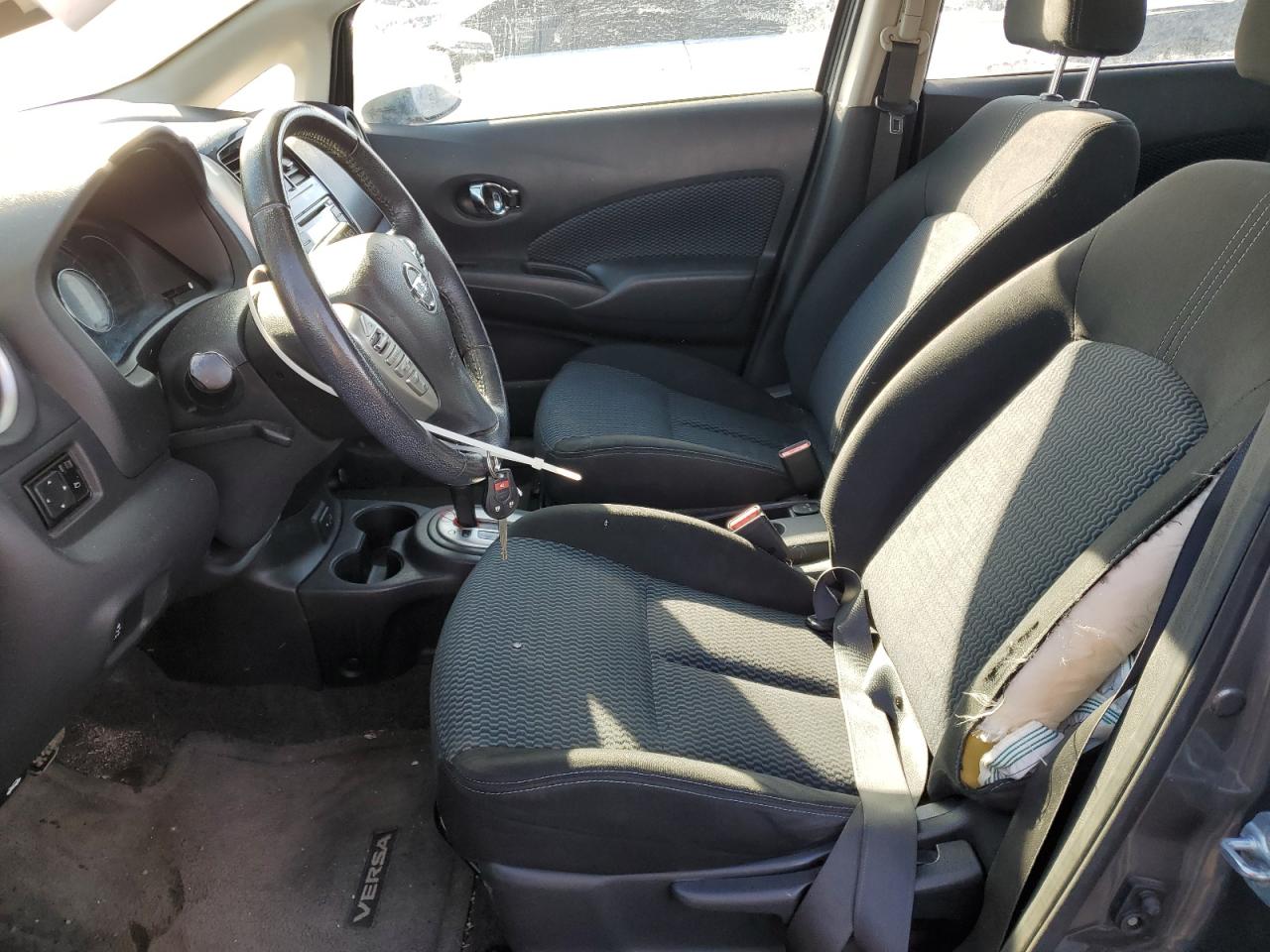 Photo 6 VIN: 3N1CE2CP7HL354764 - NISSAN VERSA 