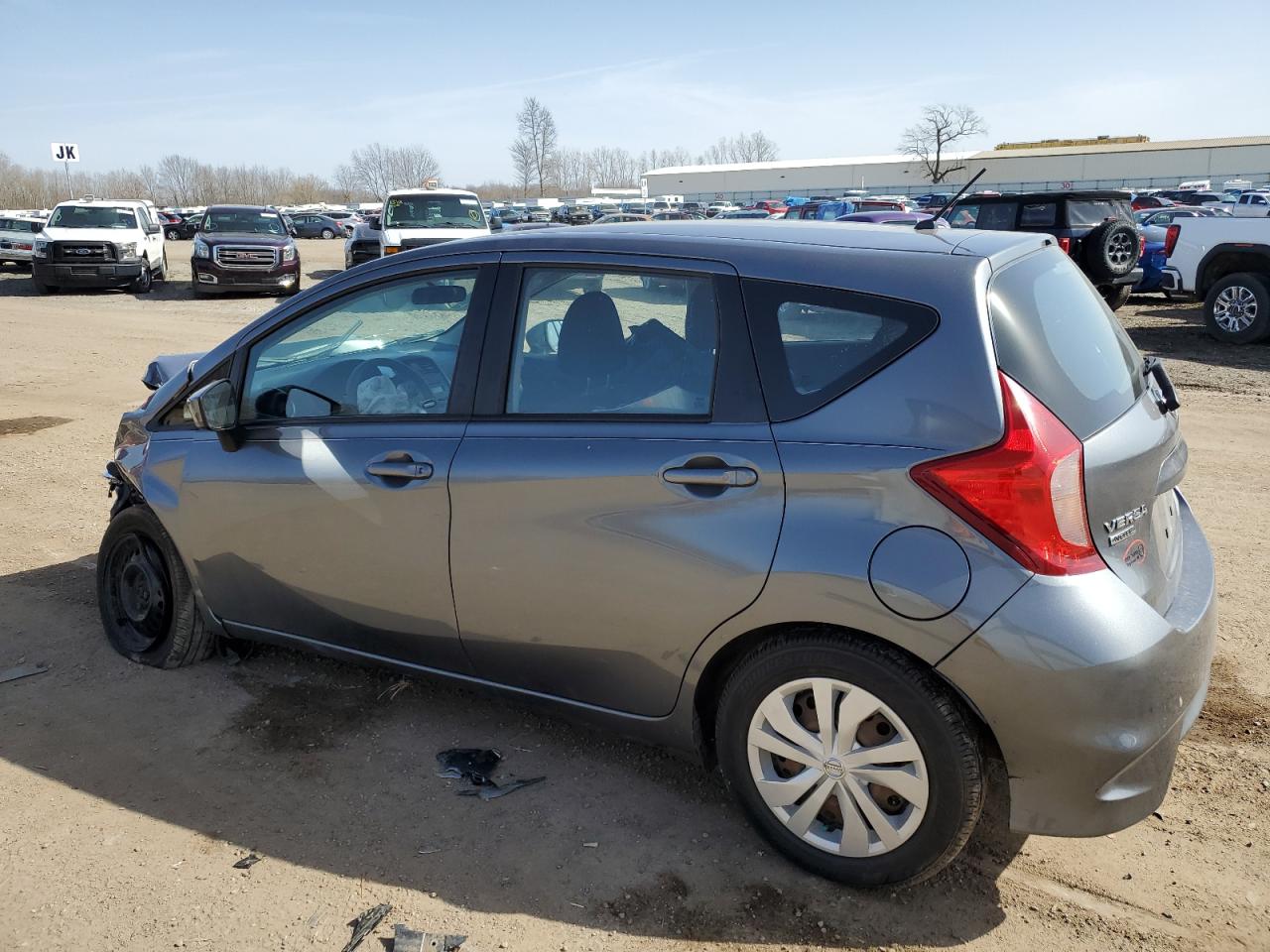 Photo 1 VIN: 3N1CE2CP7JL368041 - NISSAN VERSA 