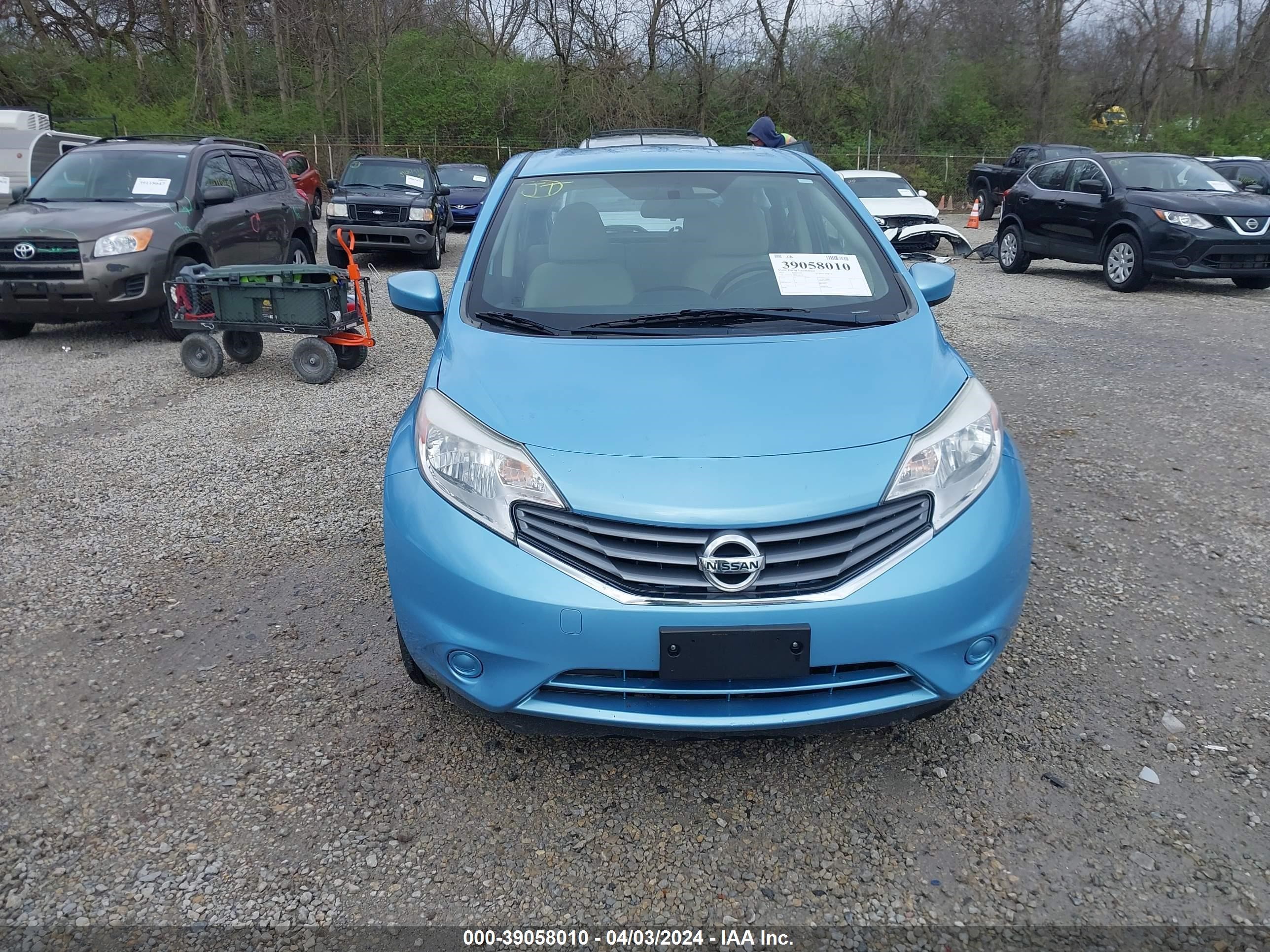 Photo 11 VIN: 3N1CE2CP8FL350333 - NISSAN VERSA 