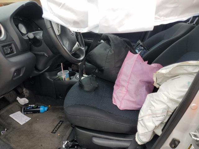 Photo 6 VIN: 3N1CE2CP8FL354608 - NISSAN VERSA 