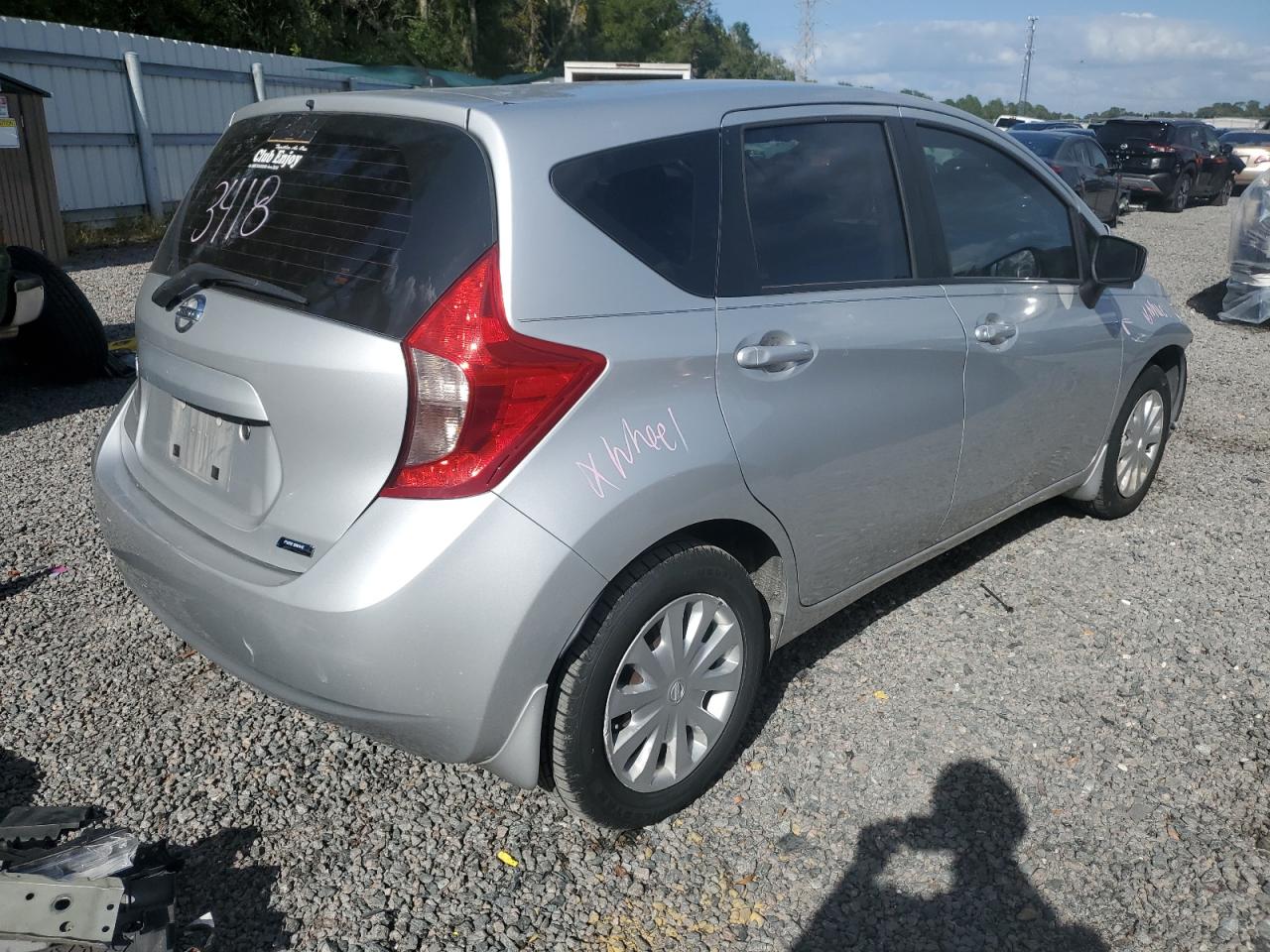 Photo 2 VIN: 3N1CE2CP8FL436824 - NISSAN VERSA 