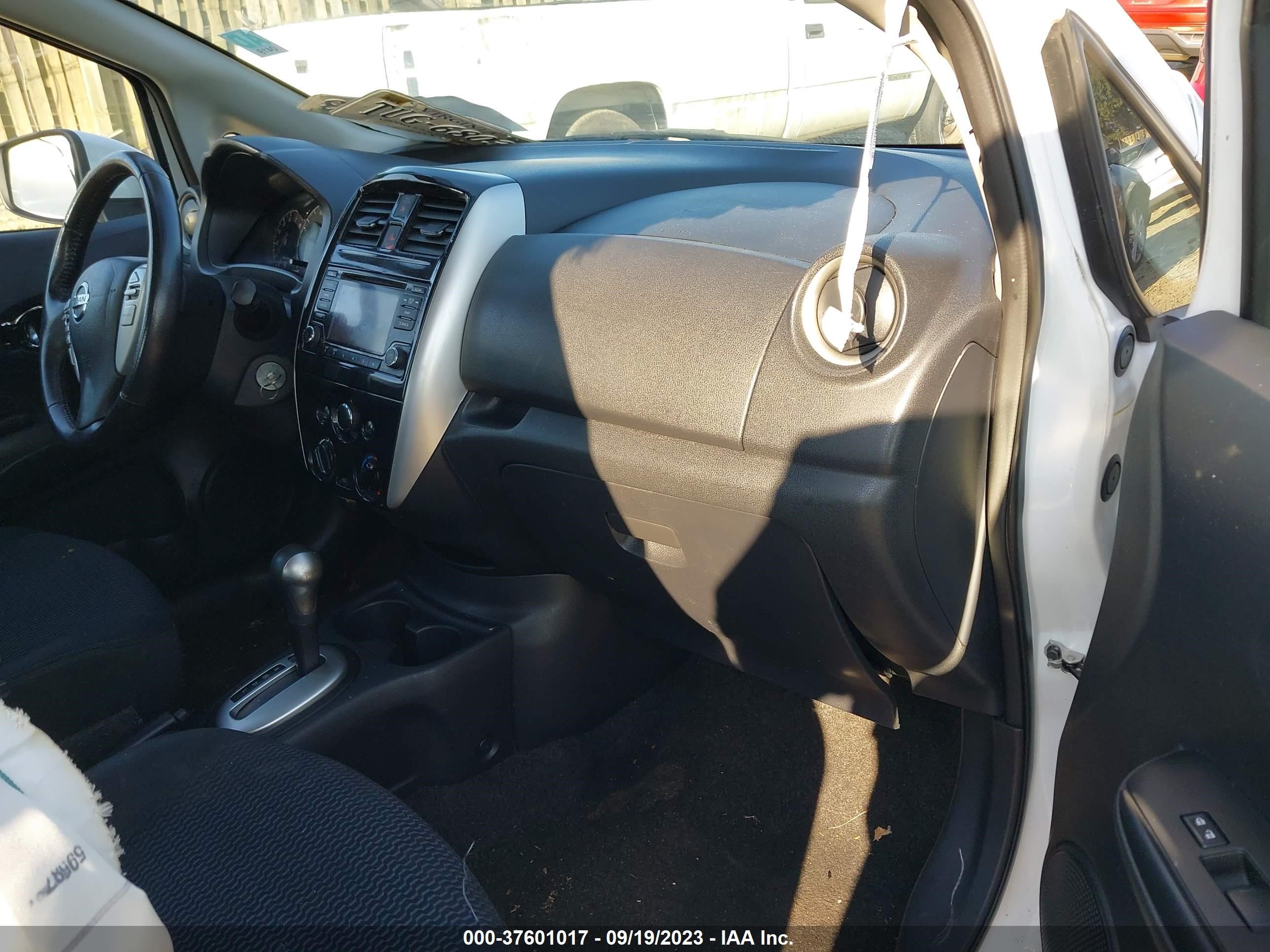 Photo 4 VIN: 3N1CE2CP8GL397637 - NISSAN VERSA 