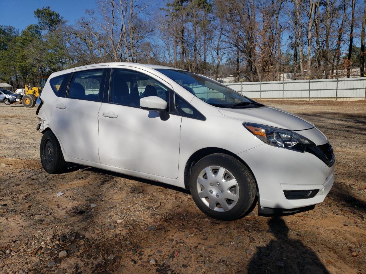 Photo 3 VIN: 3N1CE2CP8HL357172 - NISSAN VERSA 