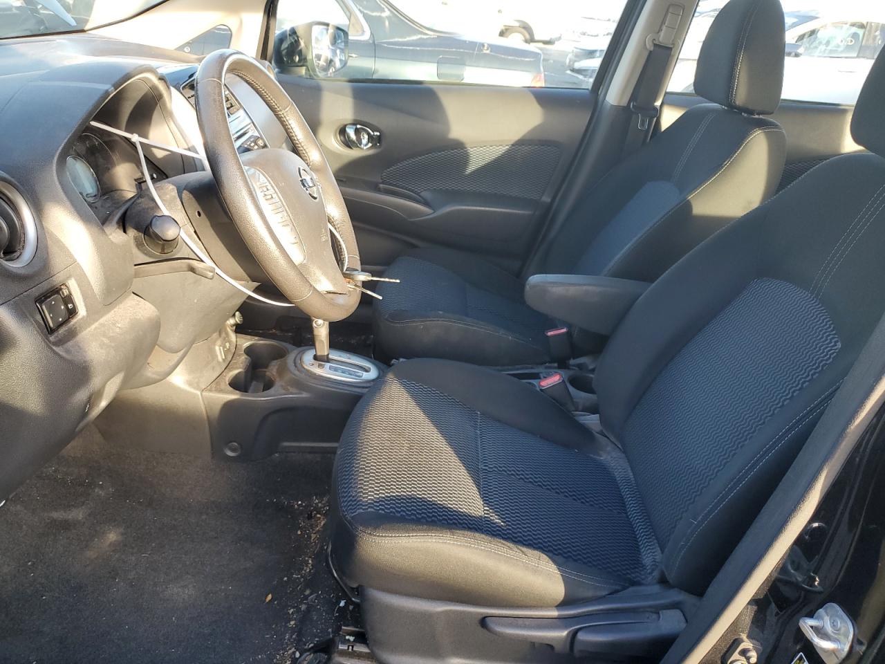 Photo 6 VIN: 3N1CE2CP8HL361786 - NISSAN VERSA 