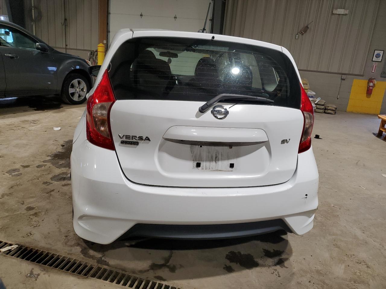 Photo 5 VIN: 3N1CE2CP8HL382265 - NISSAN VERSA 