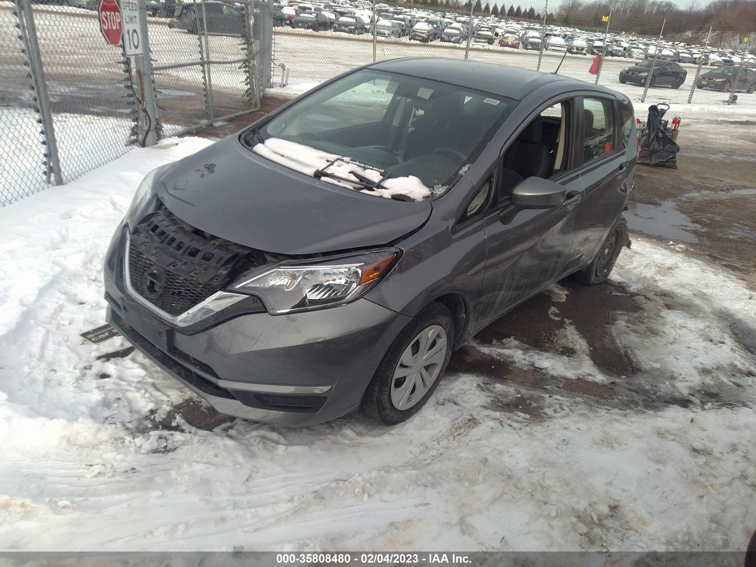 Photo 1 VIN: 3N1CE2CP8JL351846 - NISSAN VERSA 