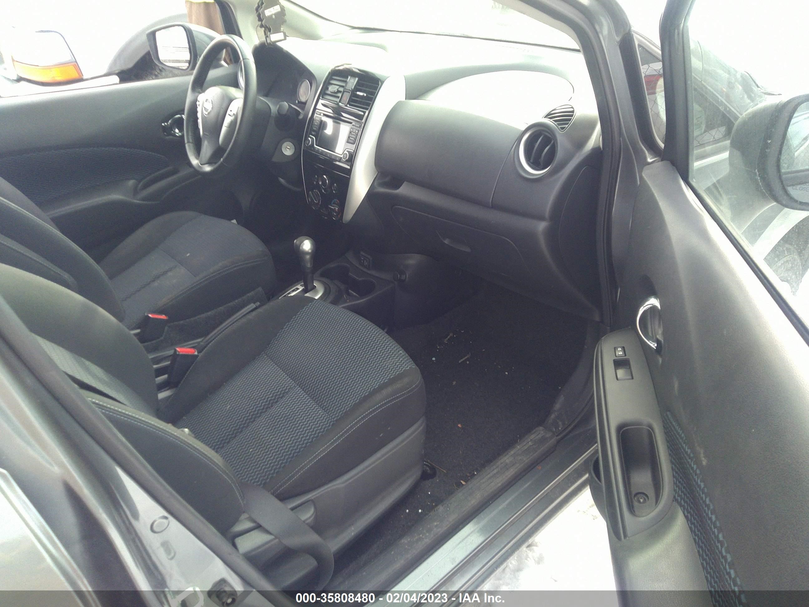 Photo 4 VIN: 3N1CE2CP8JL351846 - NISSAN VERSA 