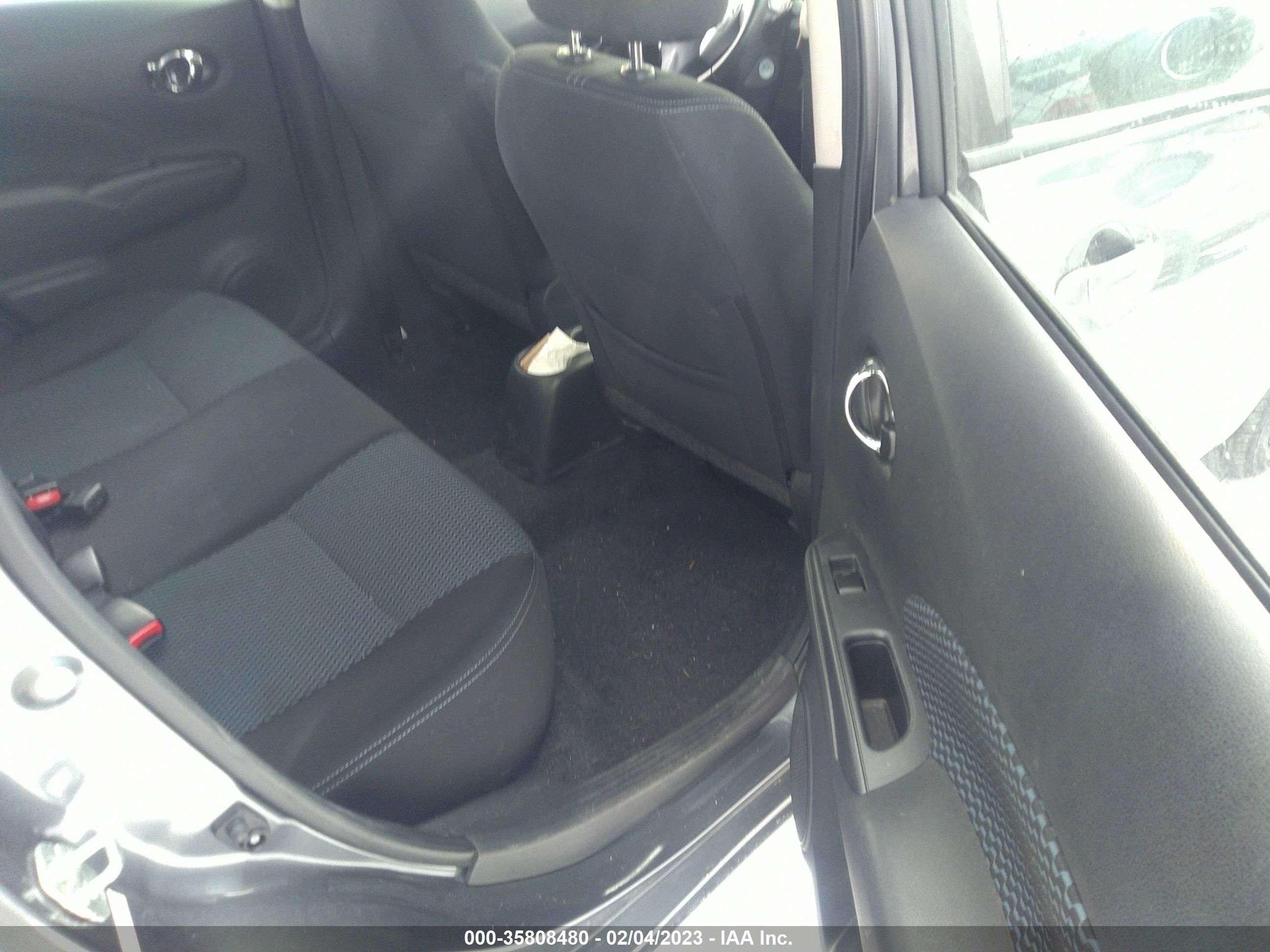 Photo 7 VIN: 3N1CE2CP8JL351846 - NISSAN VERSA 