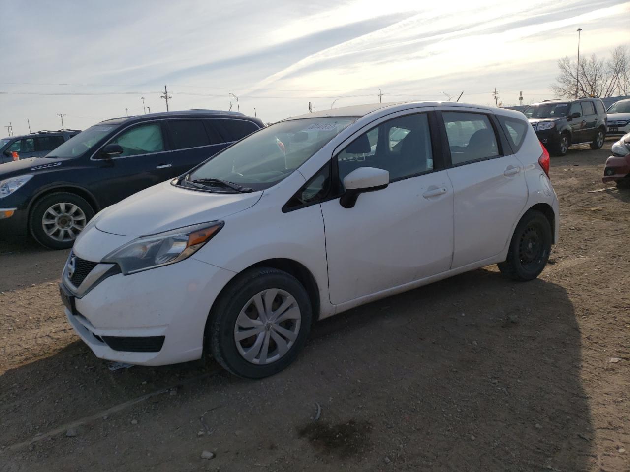 Photo 0 VIN: 3N1CE2CP8JL355282 - NISSAN VERSA 