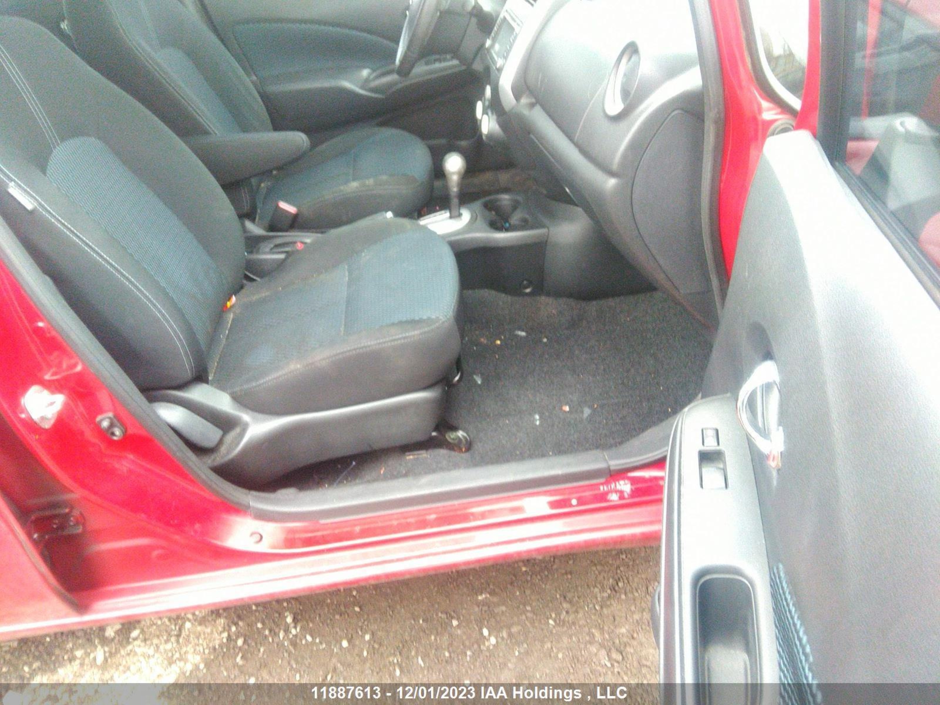 Photo 4 VIN: 3N1CE2CP9EL369259 - NISSAN VERSA 