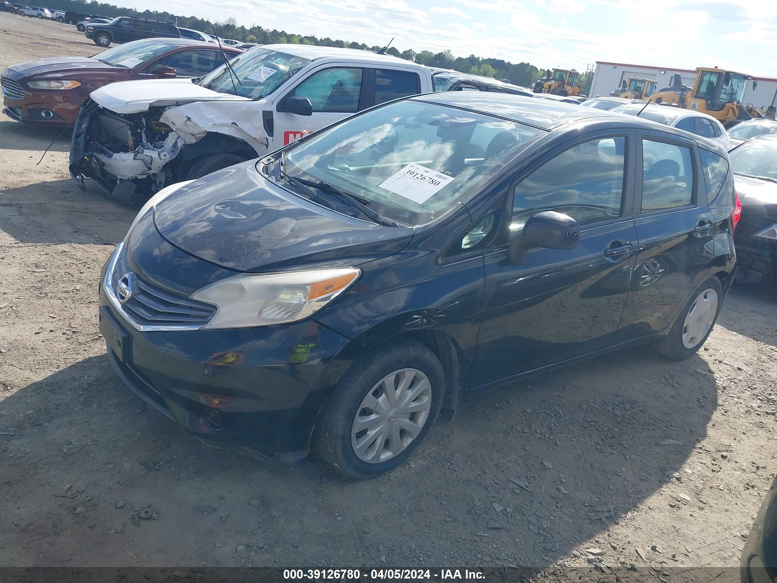 Photo 1 VIN: 3N1CE2CP9EL417911 - NISSAN VERSA 