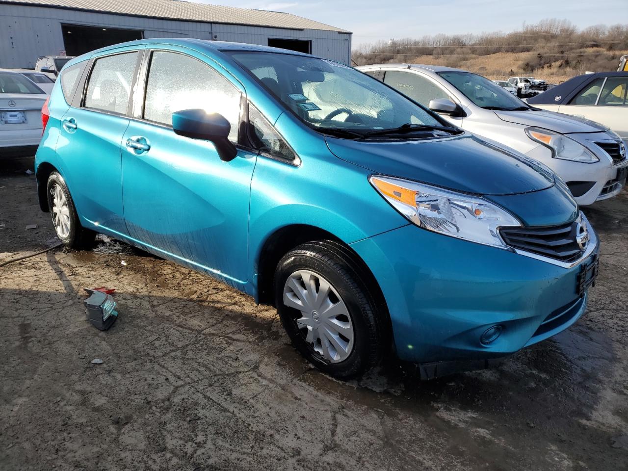 Photo 3 VIN: 3N1CE2CP9FL360370 - NISSAN VERSA 