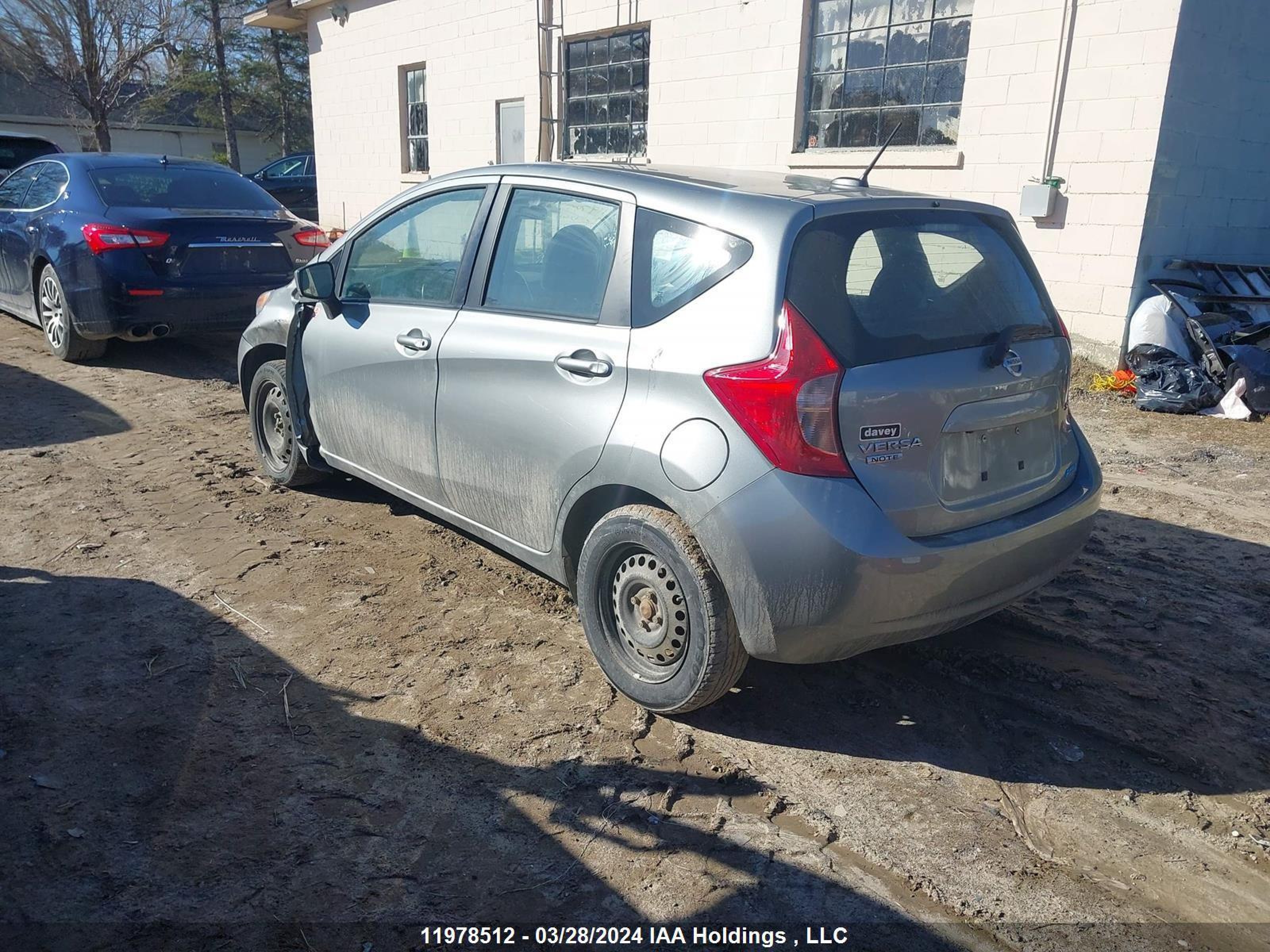 Photo 2 VIN: 3N1CE2CP9FL427355 - NISSAN VERSA 