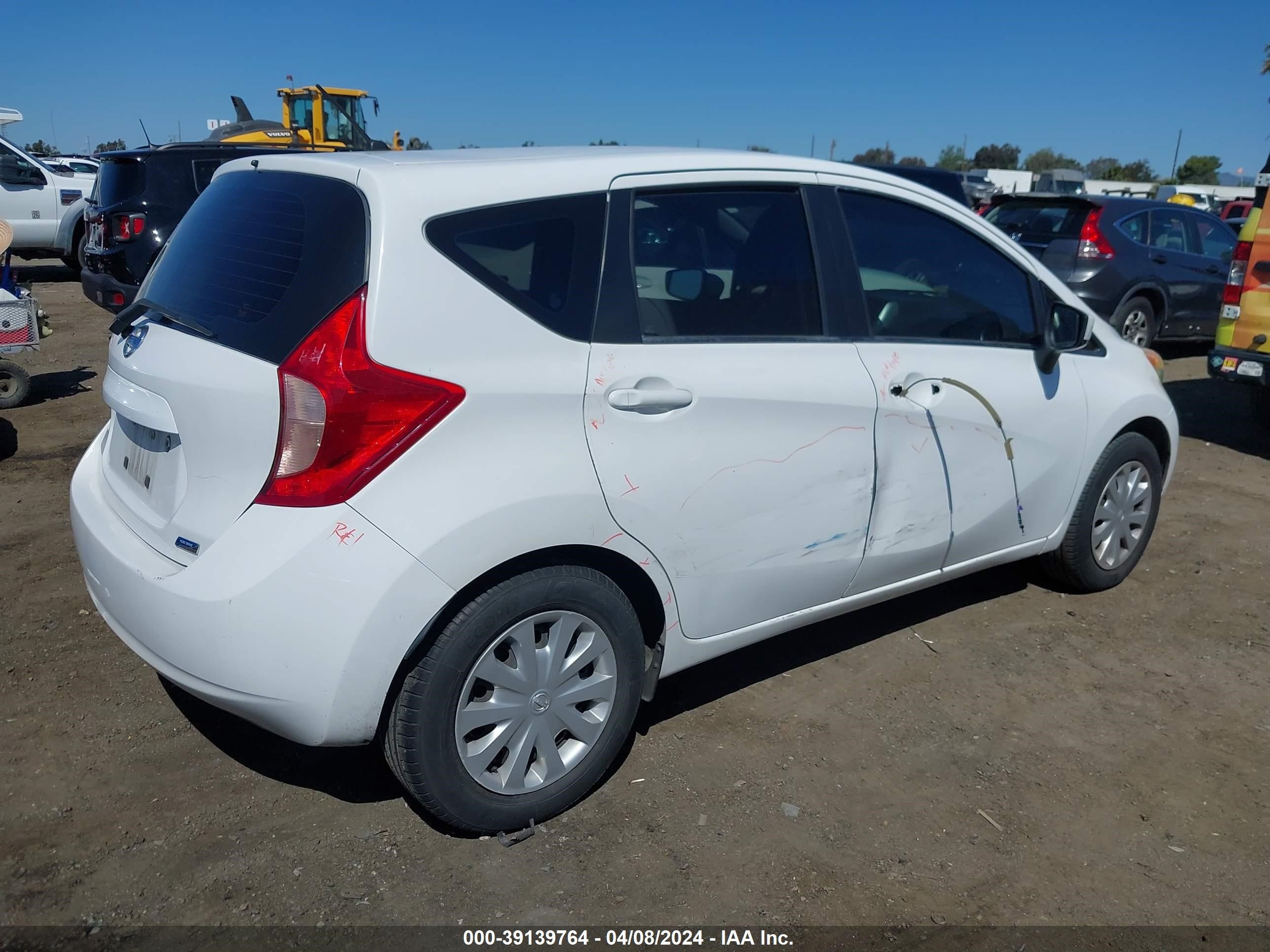 Photo 3 VIN: 3N1CE2CP9GL359561 - NISSAN VERSA 