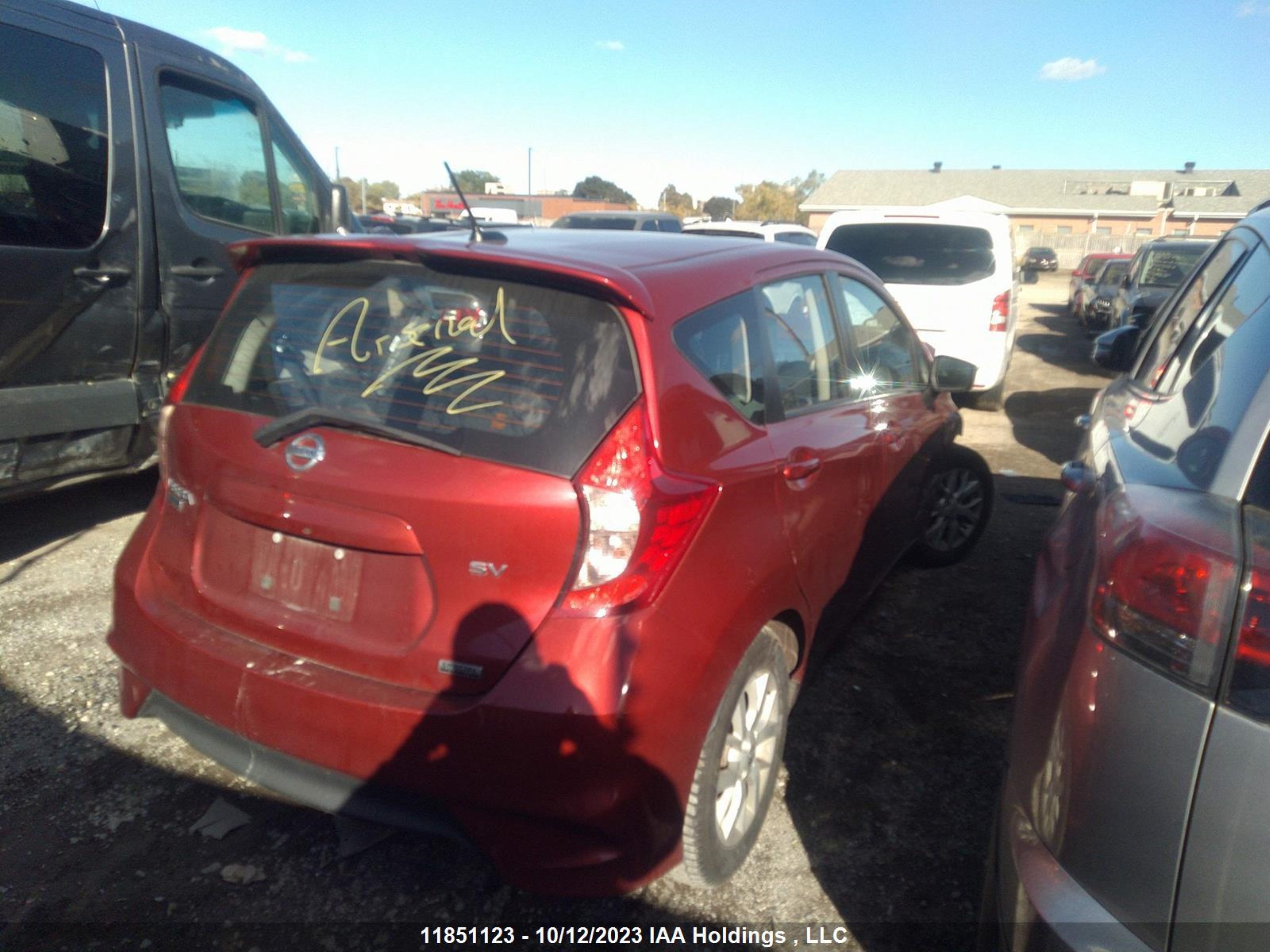 Photo 3 VIN: 3N1CE2CP9KL364106 - NISSAN VERSA 