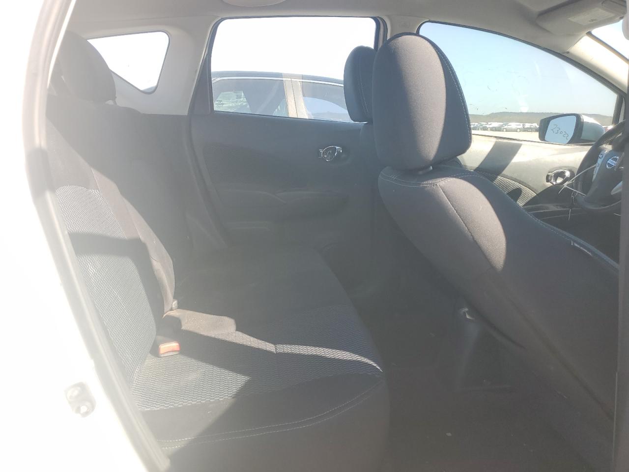 Photo 10 VIN: 3N1CE2CPXEL382540 - NISSAN VERSA 