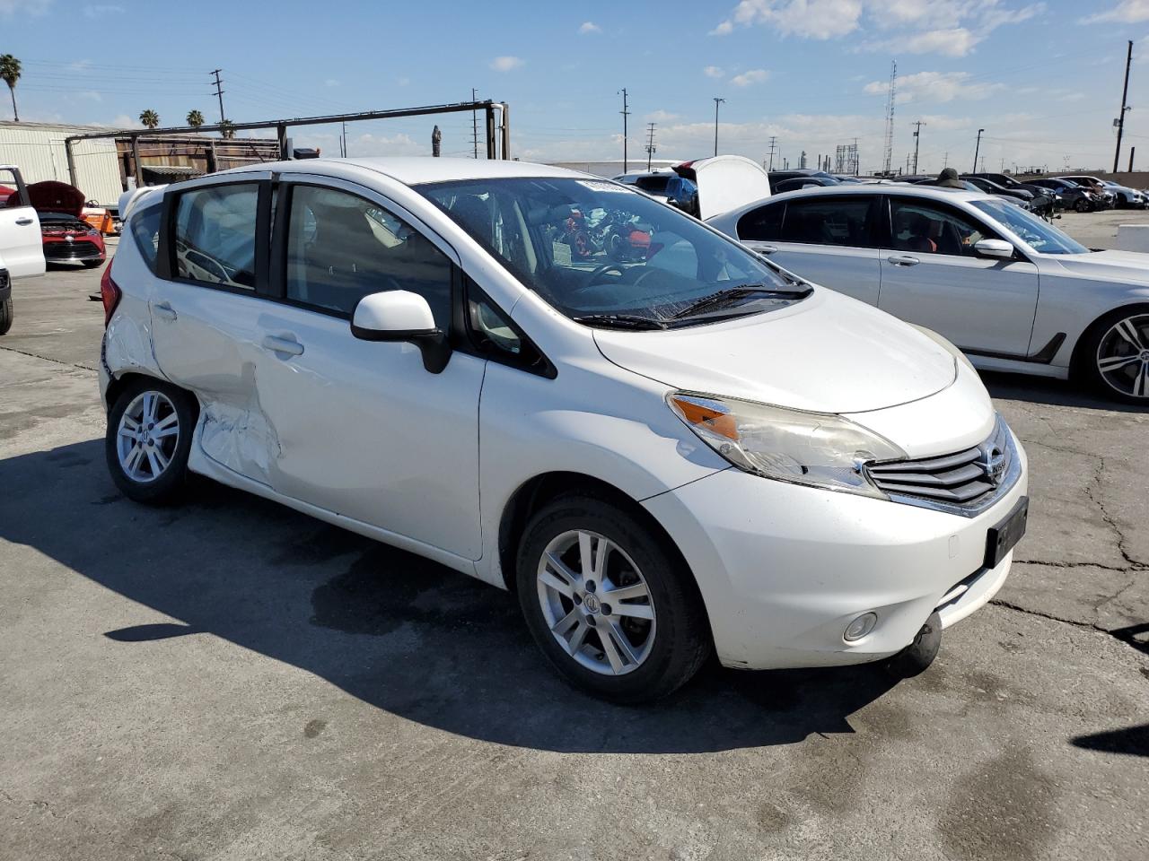 Photo 3 VIN: 3N1CE2CPXEL416699 - NISSAN VERSA 