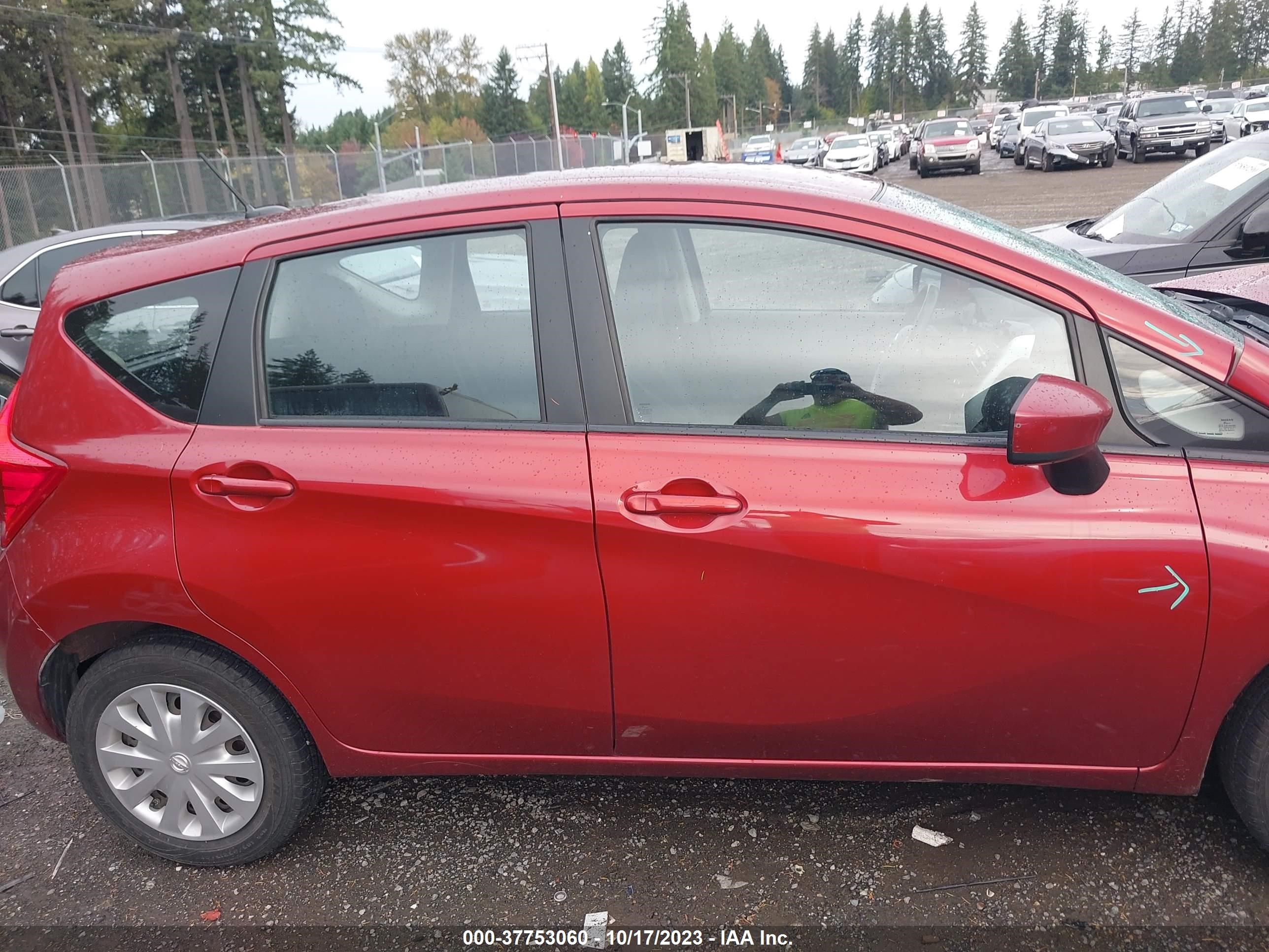 Photo 12 VIN: 3N1CE2CPXGL352649 - NISSAN VERSA 