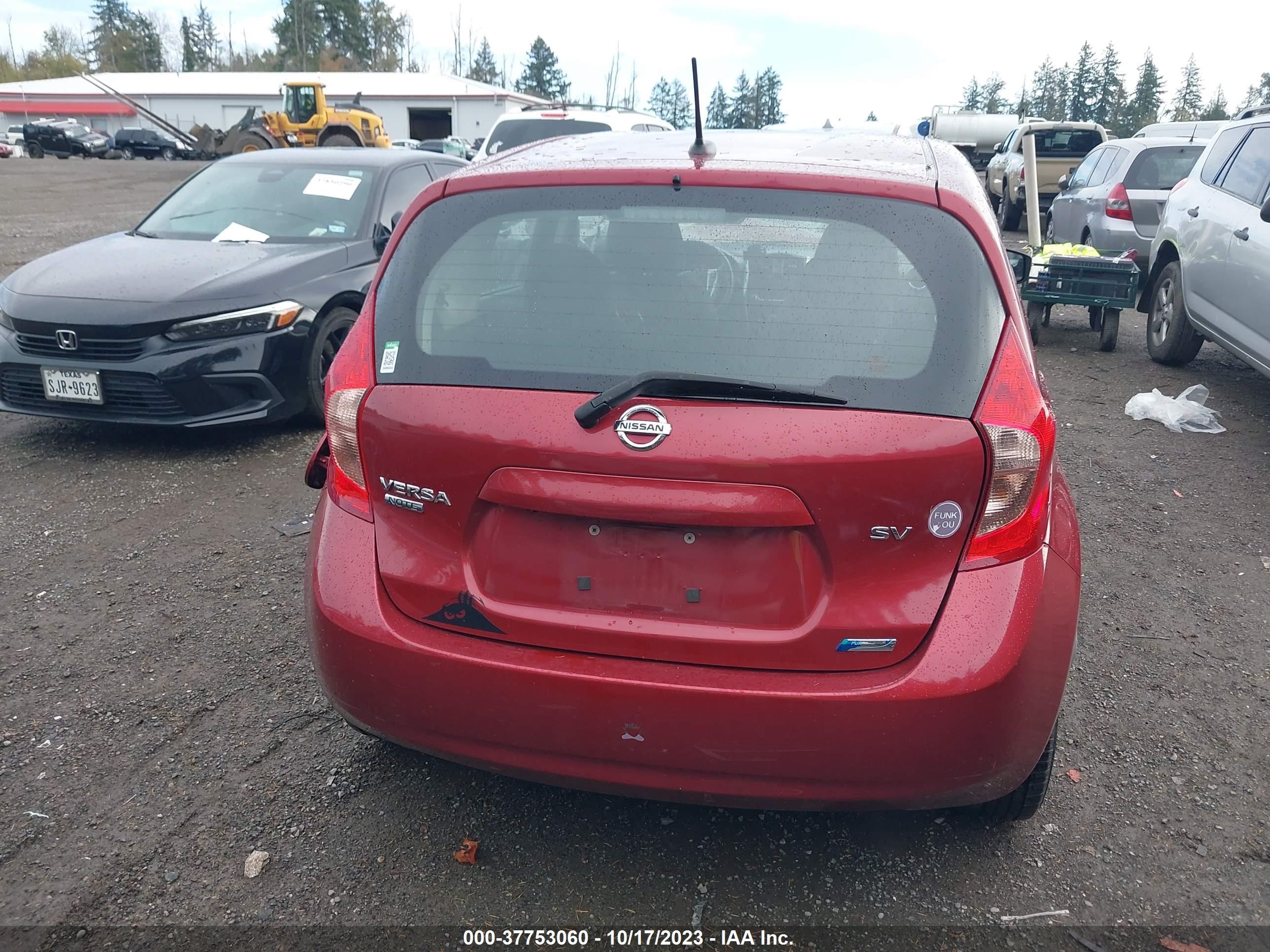 Photo 15 VIN: 3N1CE2CPXGL352649 - NISSAN VERSA 