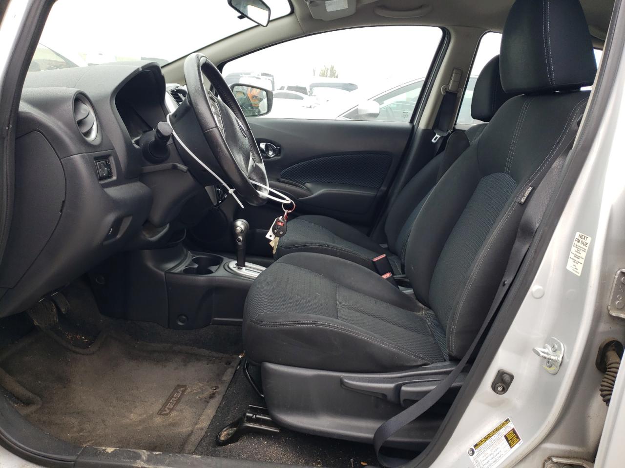 Photo 6 VIN: 3N1CE2CPXGL357270 - NISSAN VERSA 