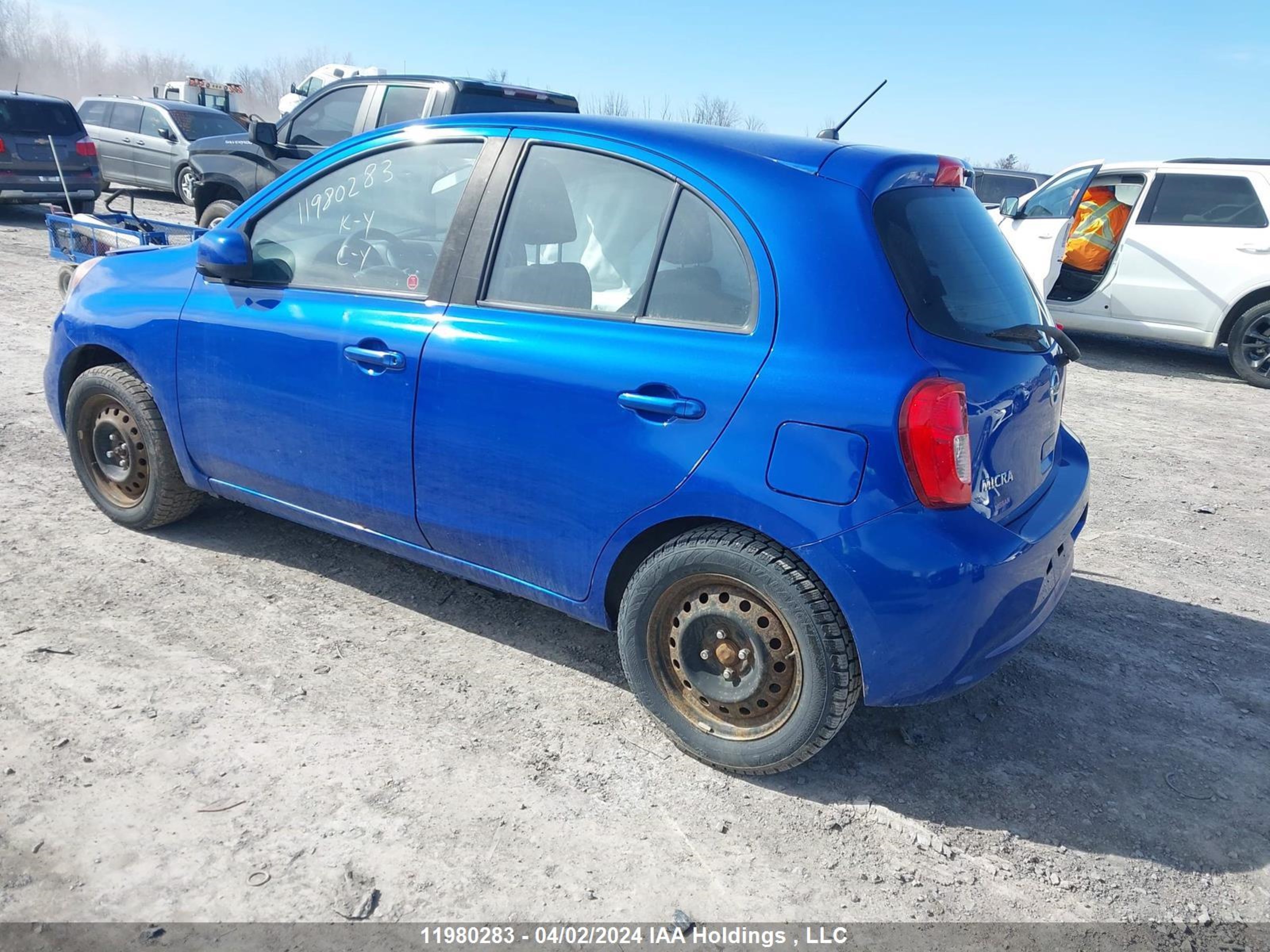 Photo 2 VIN: 3N1CK3CP1JL257399 - NISSAN MICRA 