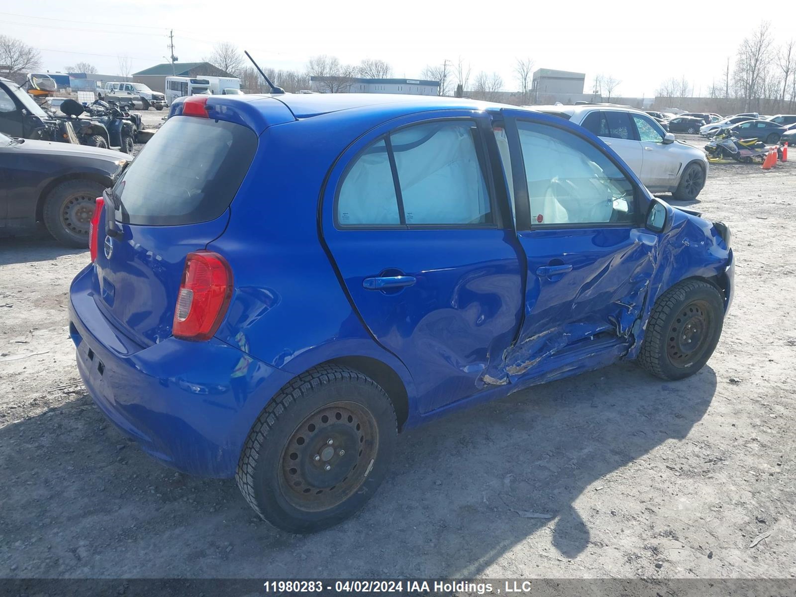 Photo 3 VIN: 3N1CK3CP1JL257399 - NISSAN MICRA 