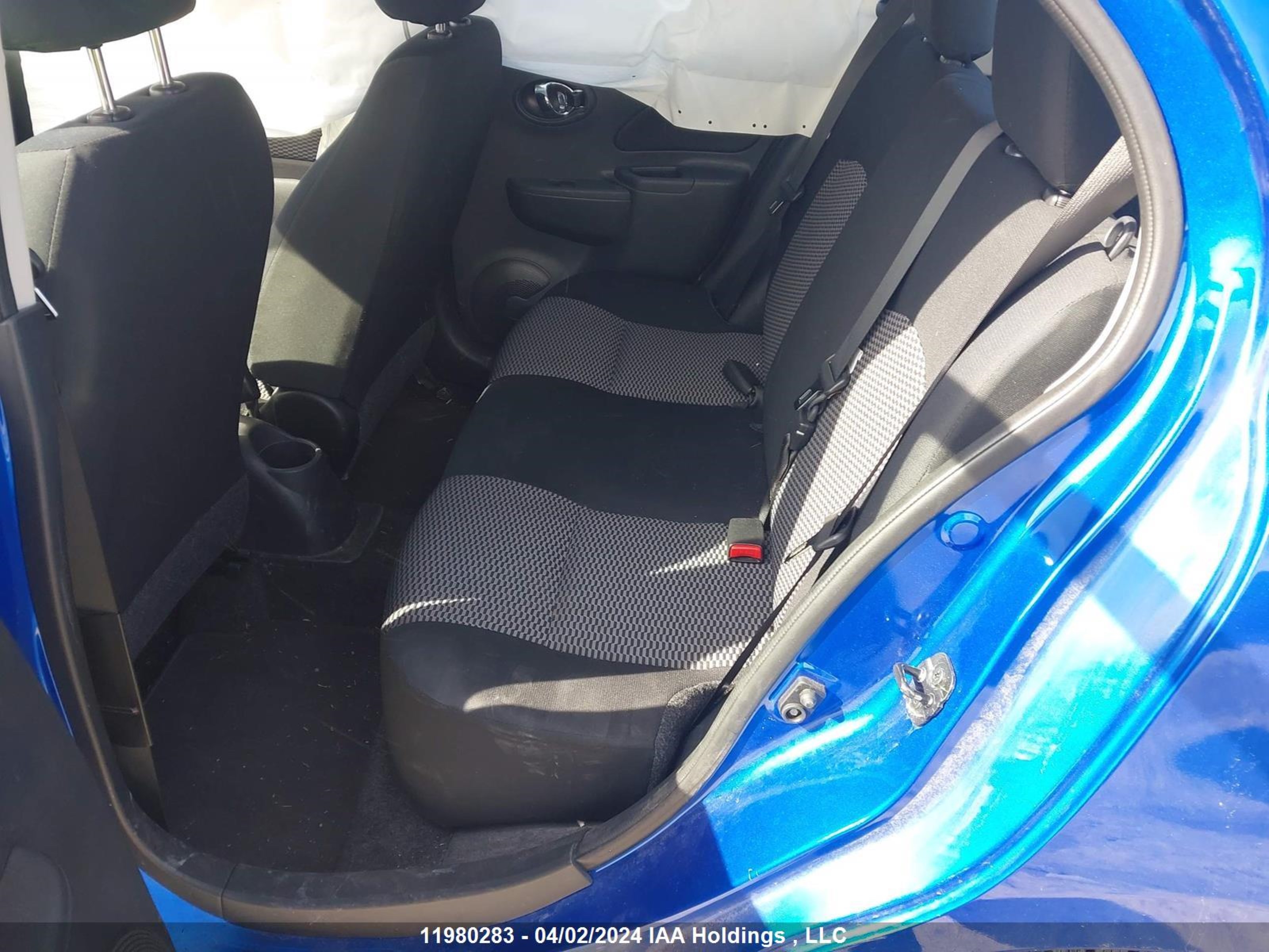 Photo 7 VIN: 3N1CK3CP1JL257399 - NISSAN MICRA 