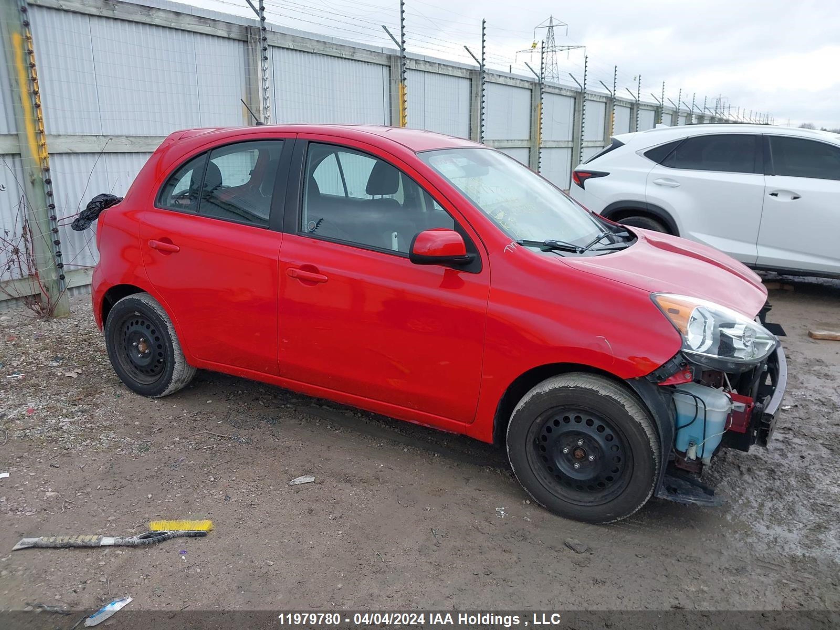 Photo 12 VIN: 3N1CK3CP3JL253693 - NISSAN MICRA 