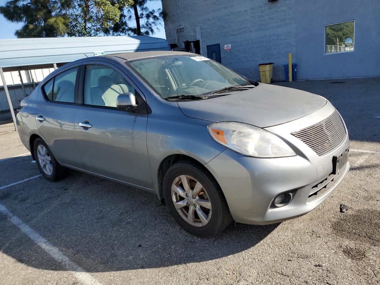 Photo 3 VIN: 3N1CN7AP0CL860963 - NISSAN VERSA 