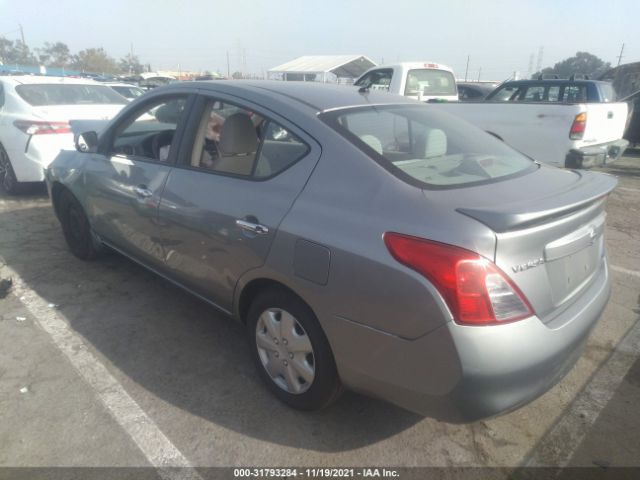 Photo 2 VIN: 3N1CN7AP0CL883935 - NISSAN VERSA 