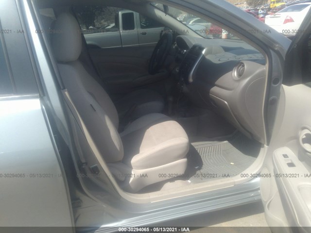 Photo 4 VIN: 3N1CN7AP0CL926475 - NISSAN VERSA 