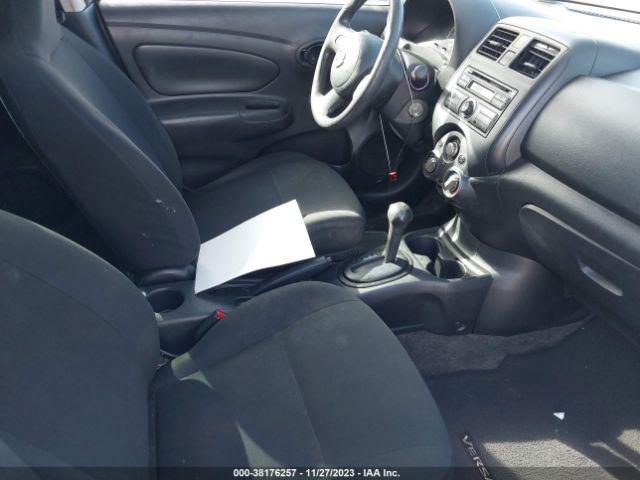 Photo 4 VIN: 3N1CN7AP0DL824935 - NISSAN VERSA 