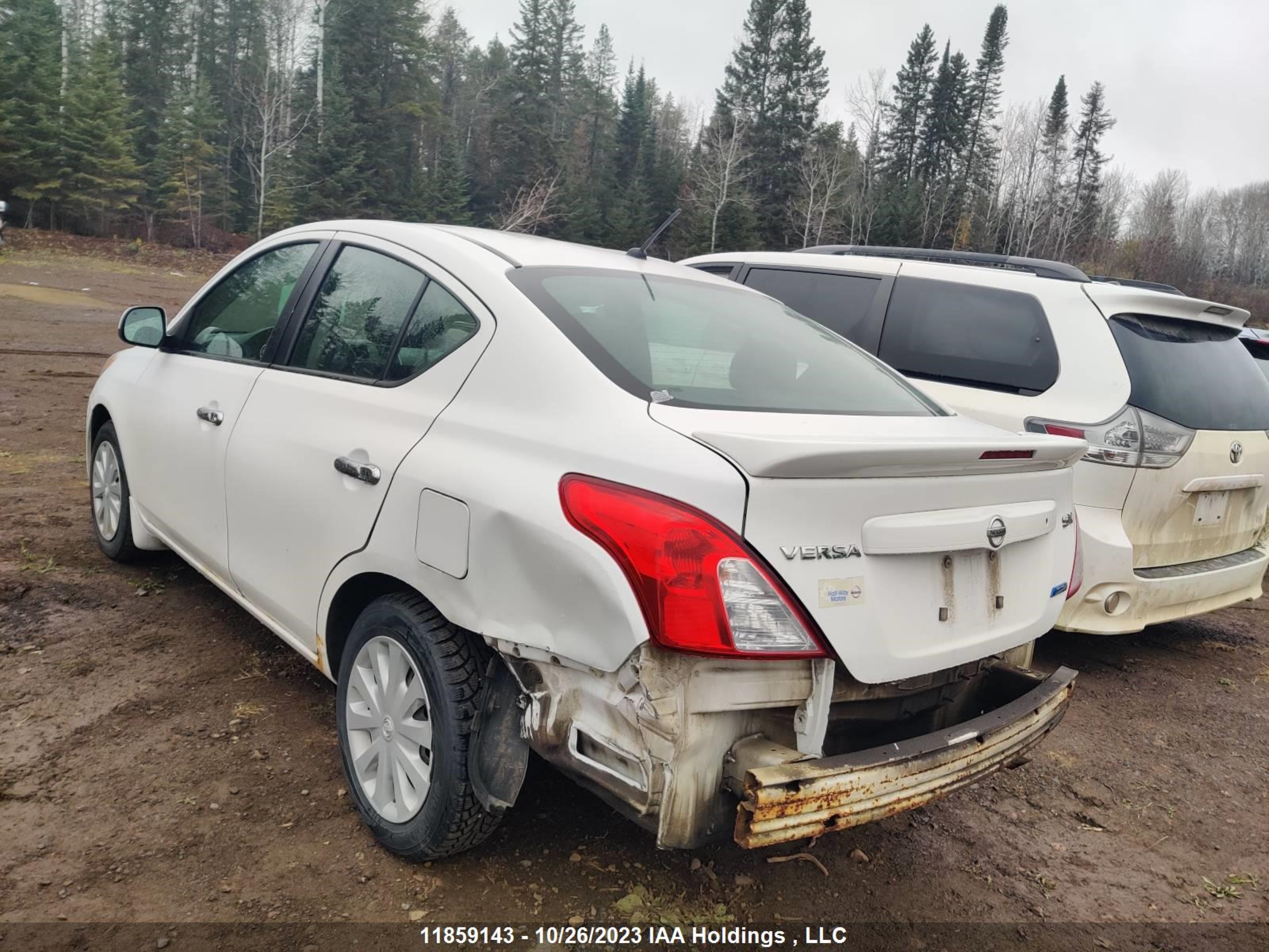 Photo 3 VIN: 3N1CN7AP0DL830895 - NISSAN VERSA 