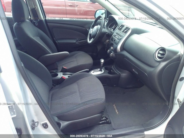 Photo 4 VIN: 3N1CN7AP0EL805657 - NISSAN VERSA 