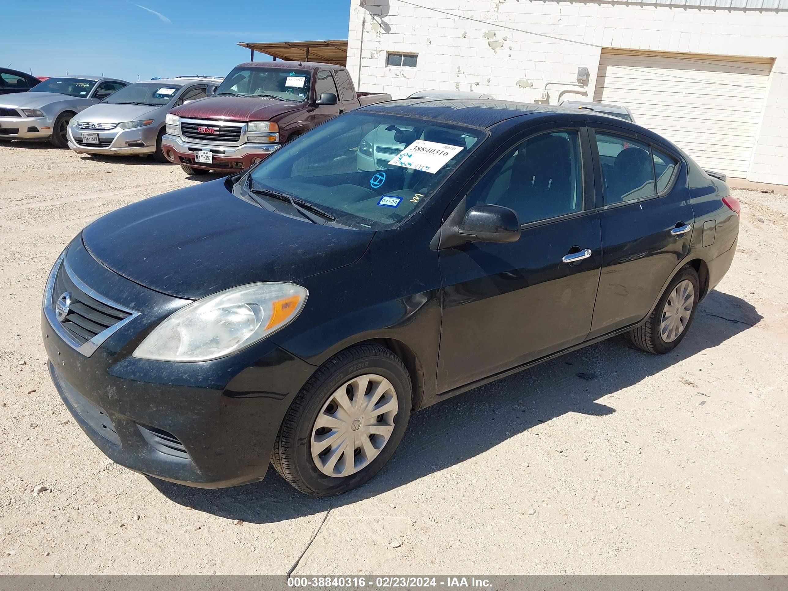 Photo 1 VIN: 3N1CN7AP0EL830865 - NISSAN VERSA 