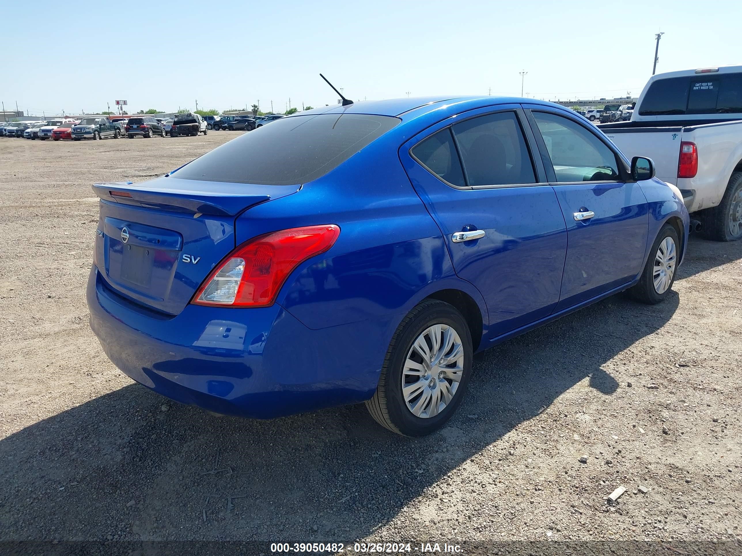 Photo 3 VIN: 3N1CN7AP0EL835158 - NISSAN VERSA 