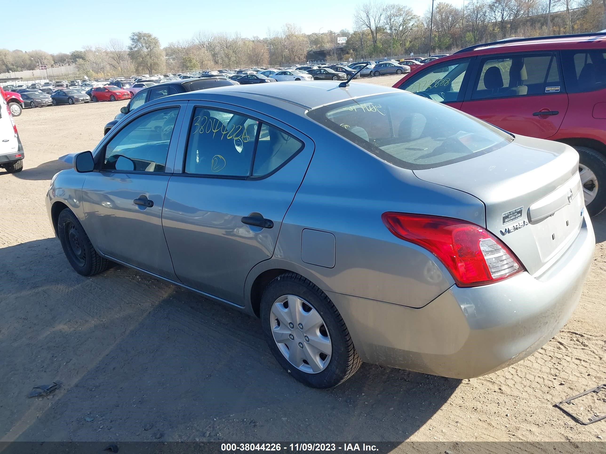 Photo 2 VIN: 3N1CN7AP0EL842630 - NISSAN VERSA 