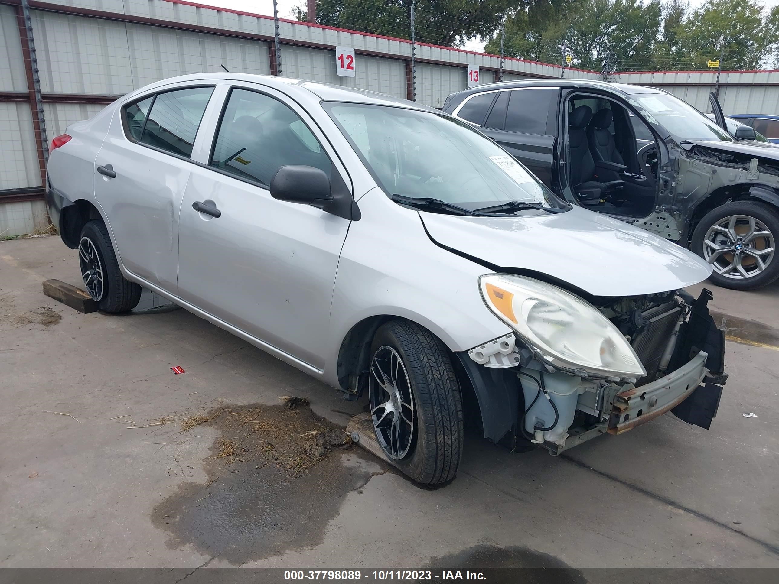 Photo 0 VIN: 3N1CN7AP0EL853434 - NISSAN VERSA 