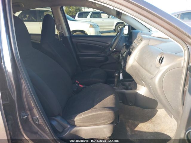 Photo 4 VIN: 3N1CN7AP0FL808365 - NISSAN VERSA 