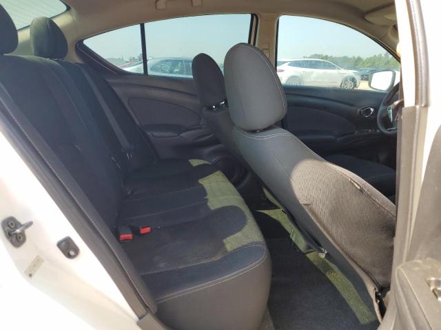 Photo 9 VIN: 3N1CN7AP0FL932474 - NISSAN VERSA 