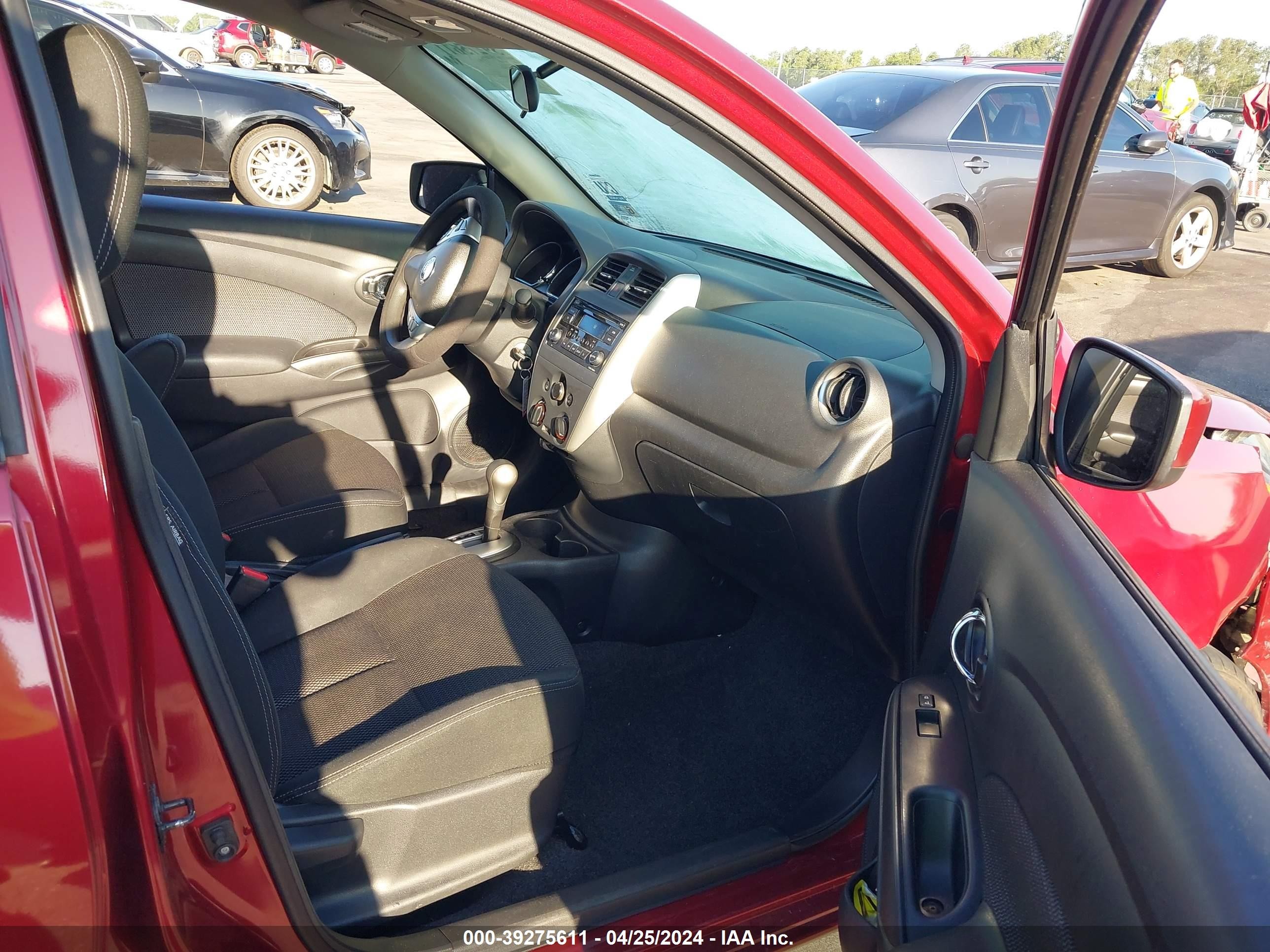 Photo 4 VIN: 3N1CN7AP0GL841206 - NISSAN VERSA 