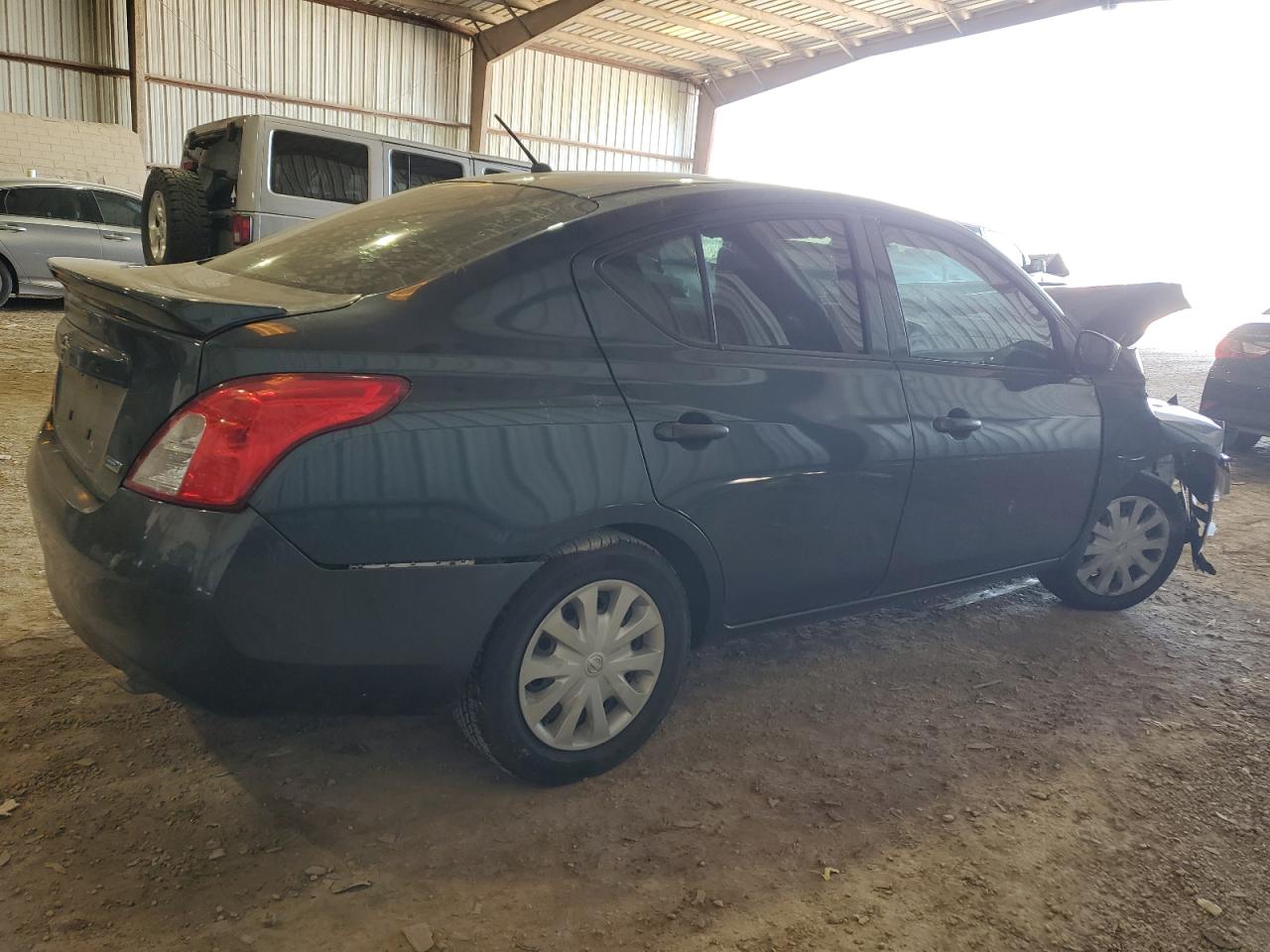 Photo 2 VIN: 3N1CN7AP0GL856076 - NISSAN VERSA 