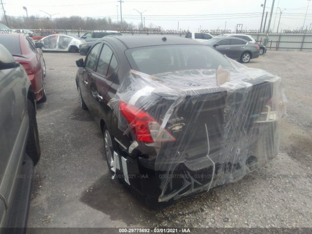 Photo 2 VIN: 3N1CN7AP0GL857602 - NISSAN VERSA 