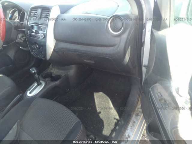 Photo 4 VIN: 3N1CN7AP0GL881589 - NISSAN VERSA 