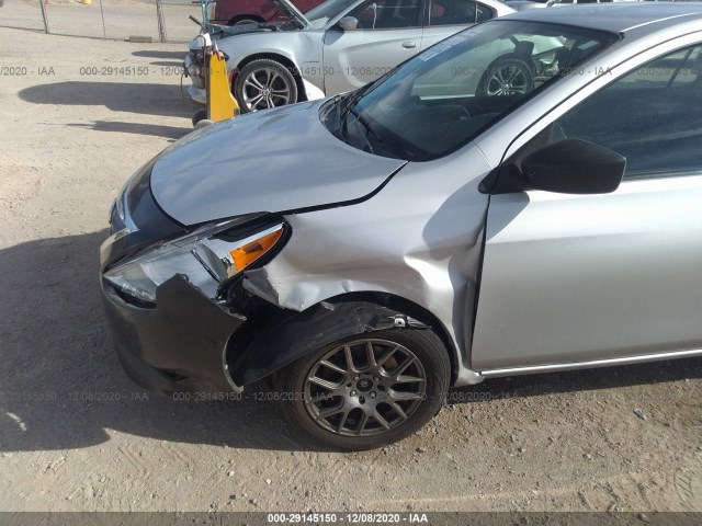 Photo 5 VIN: 3N1CN7AP0GL881589 - NISSAN VERSA 