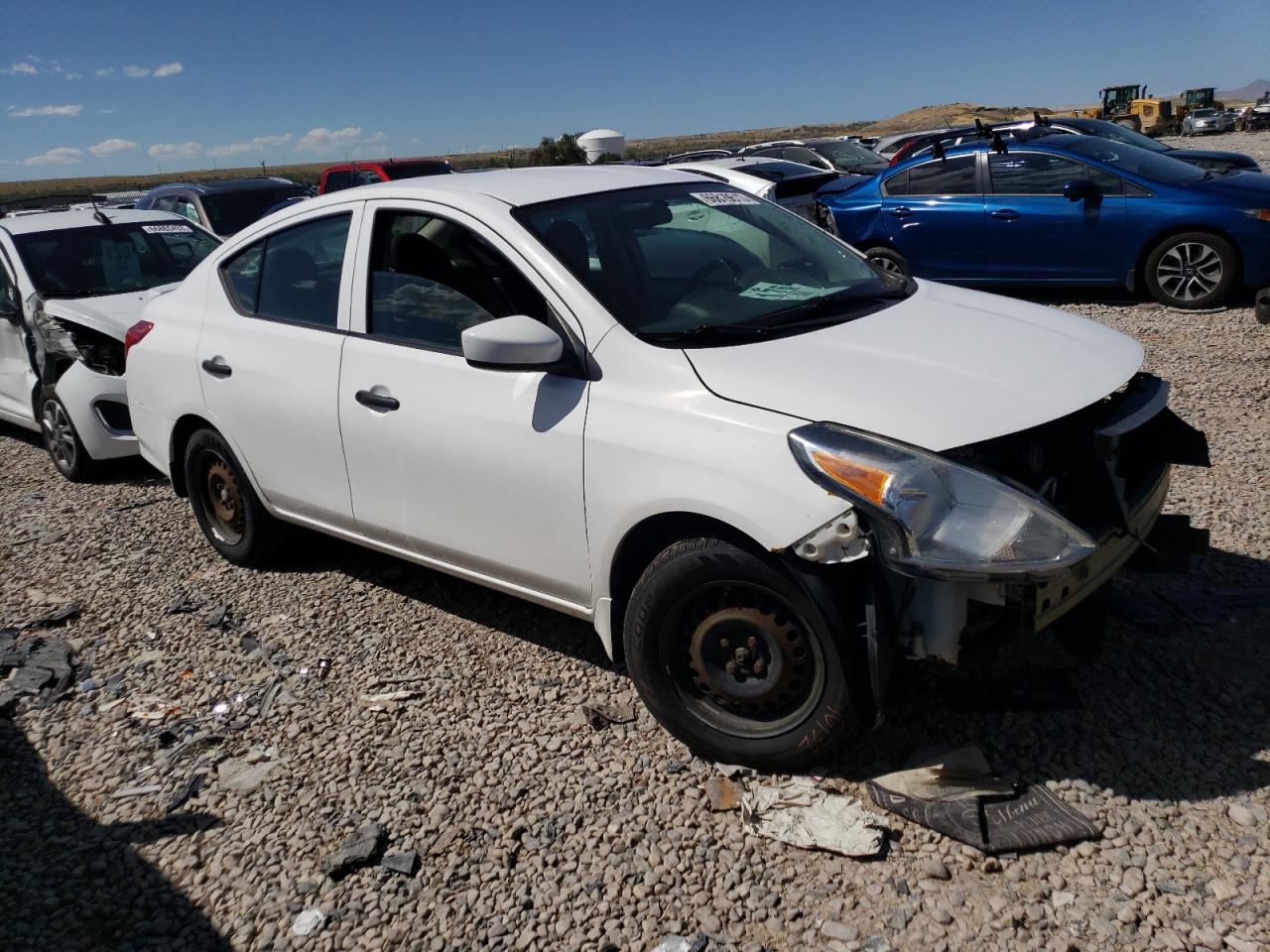 Photo 3 VIN: 3N1CN7AP0GL890776 - NISSAN VERSA 