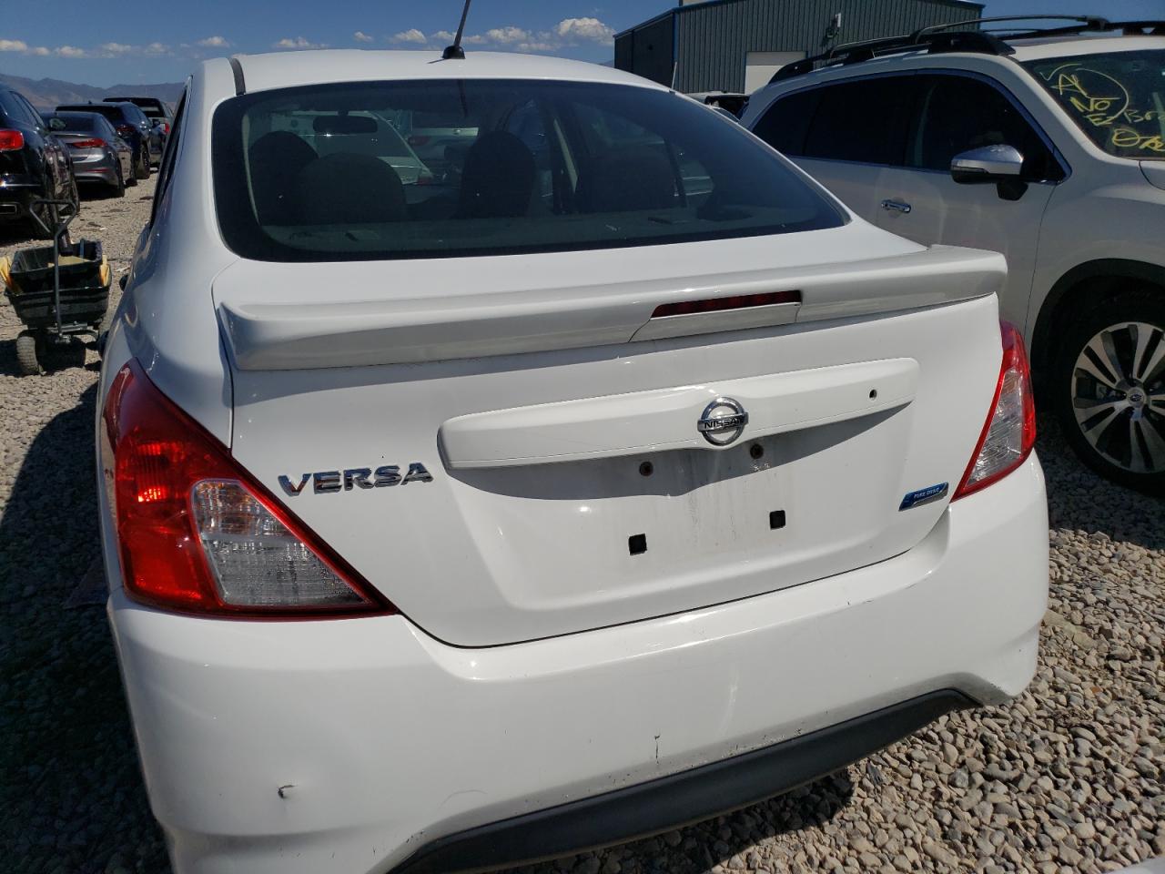 Photo 5 VIN: 3N1CN7AP0GL890776 - NISSAN VERSA 